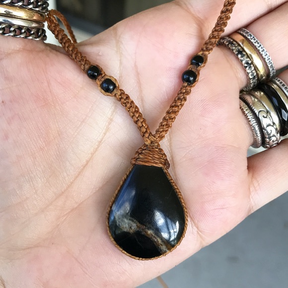 SOLD macrame boho agate gemstone necklace - Picture 4 of 8